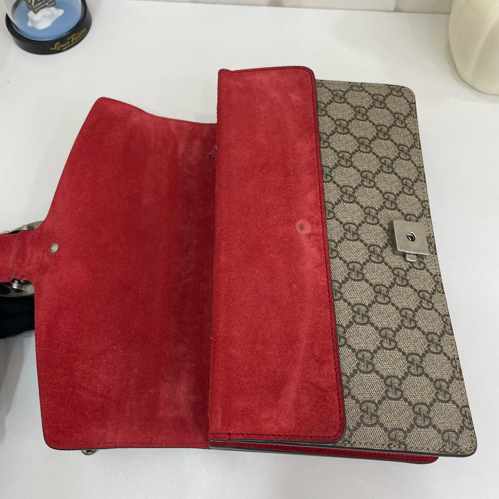 Gucci Red