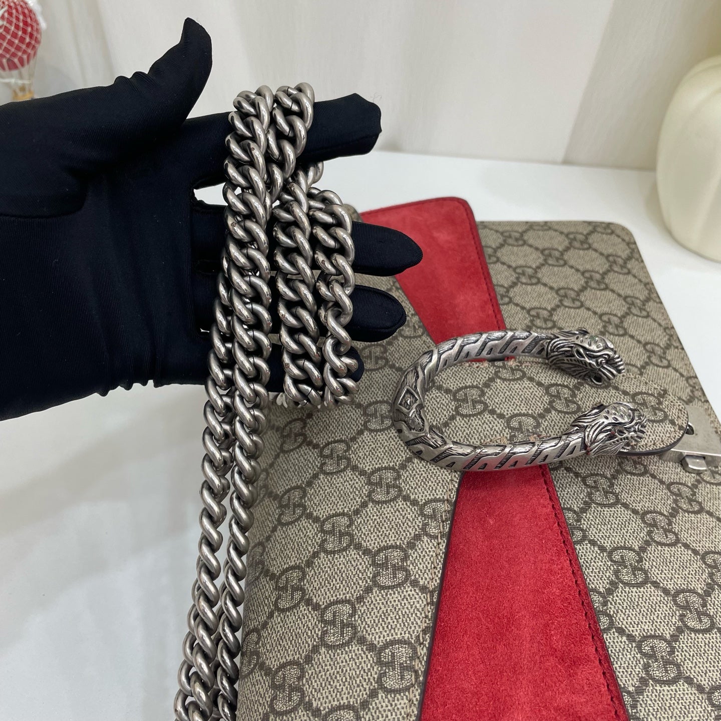 Gucci Red
