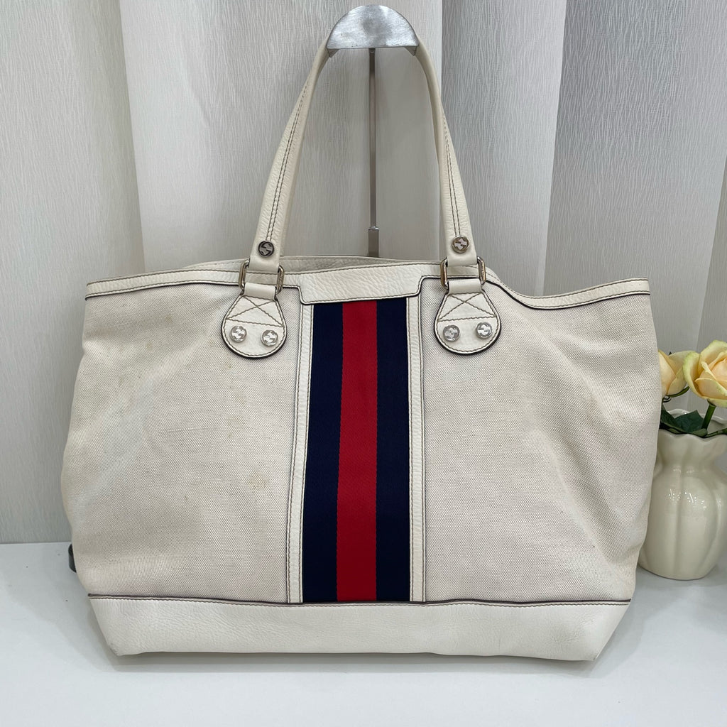 Gucci Canvas White Shoulder Bag