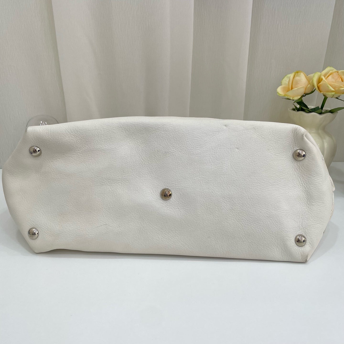 Gucci Canvas White Shoulder Bag