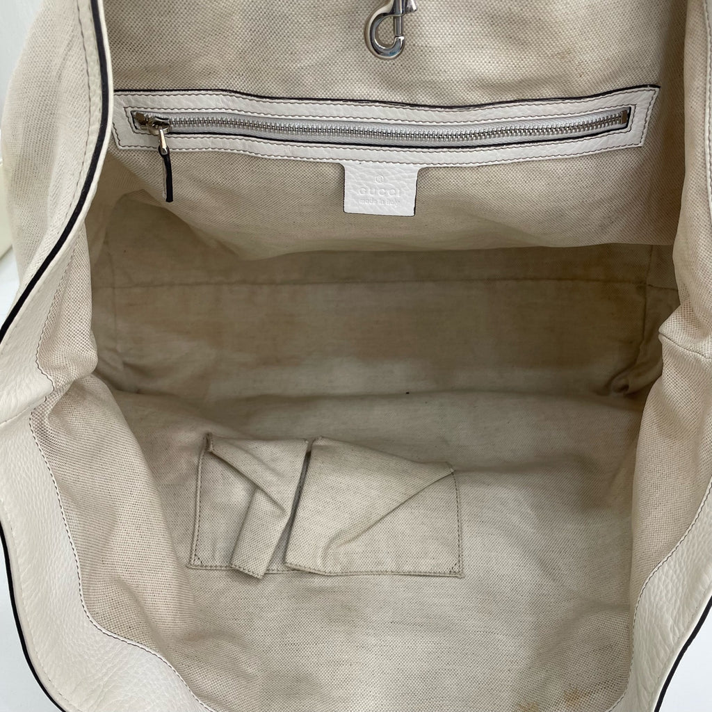 Gucci Canvas White Shoulder Bag