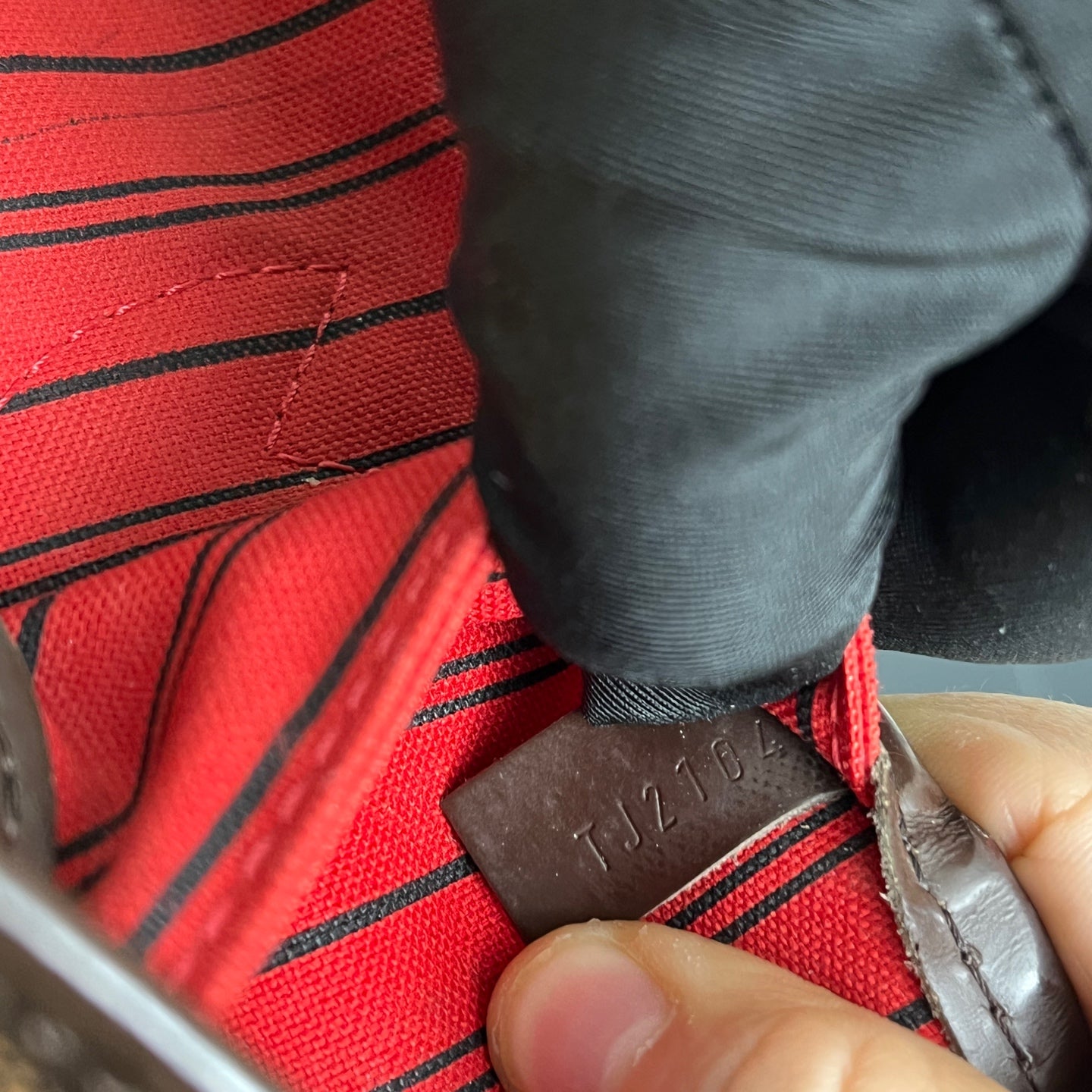 Louis Vuitton Shoulder Bag