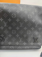 Louis Vuitton Messenger Bag