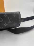 Louis Vuitton Messenger Bag