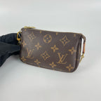 Louis Vuitton Clutch