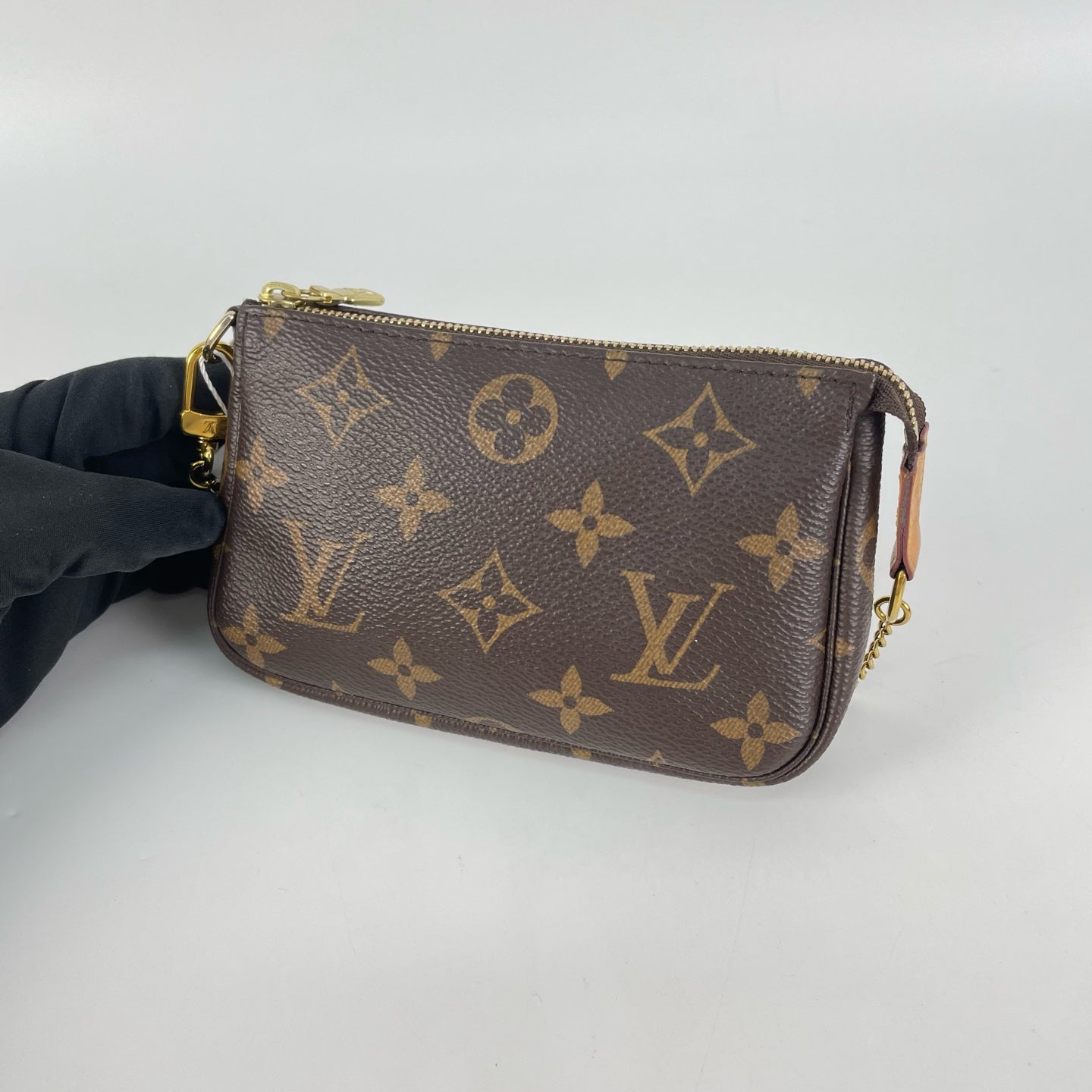 Louis Vuitton Clutch