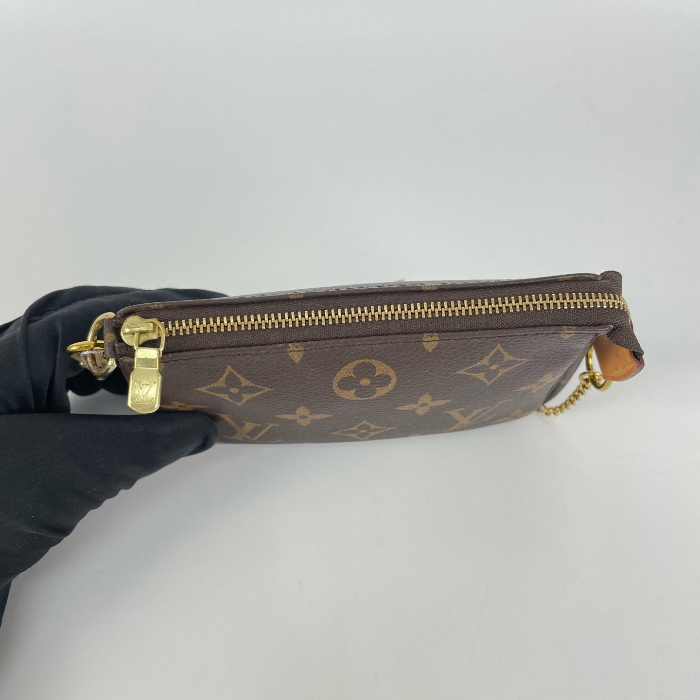 Louis Vuitton Clutch