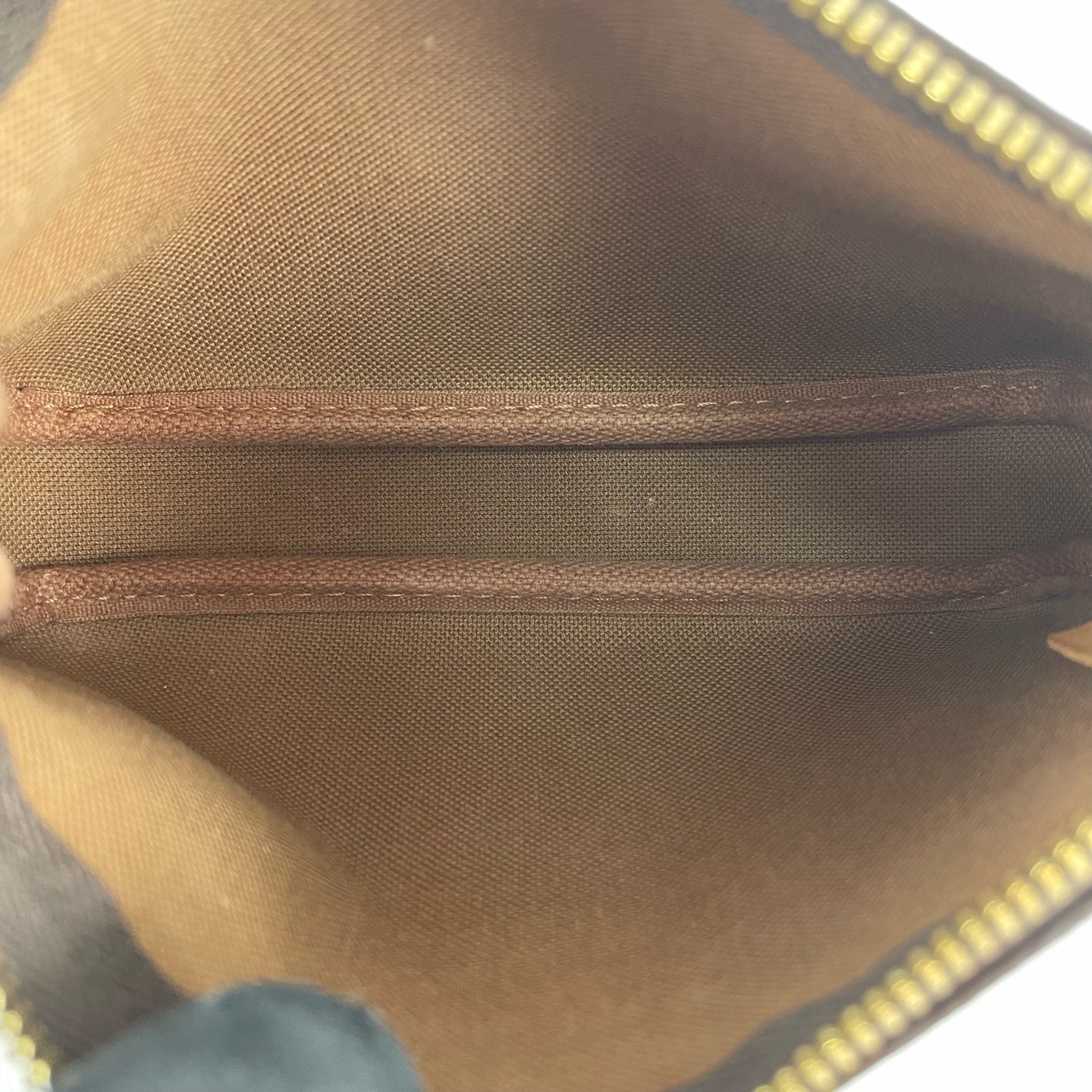 Louis Vuitton Clutch