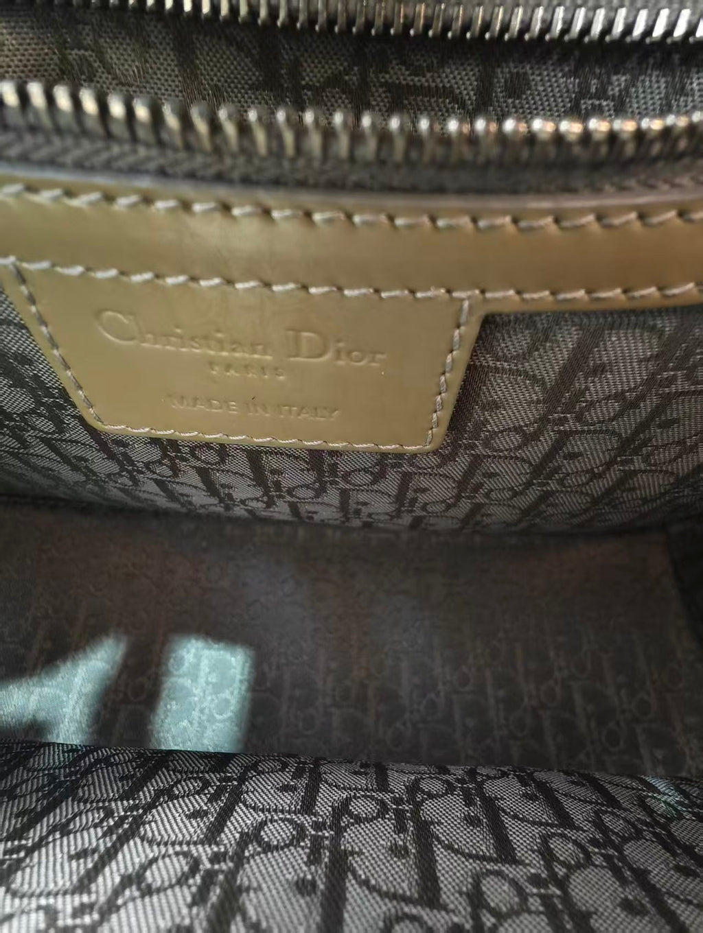 Dior