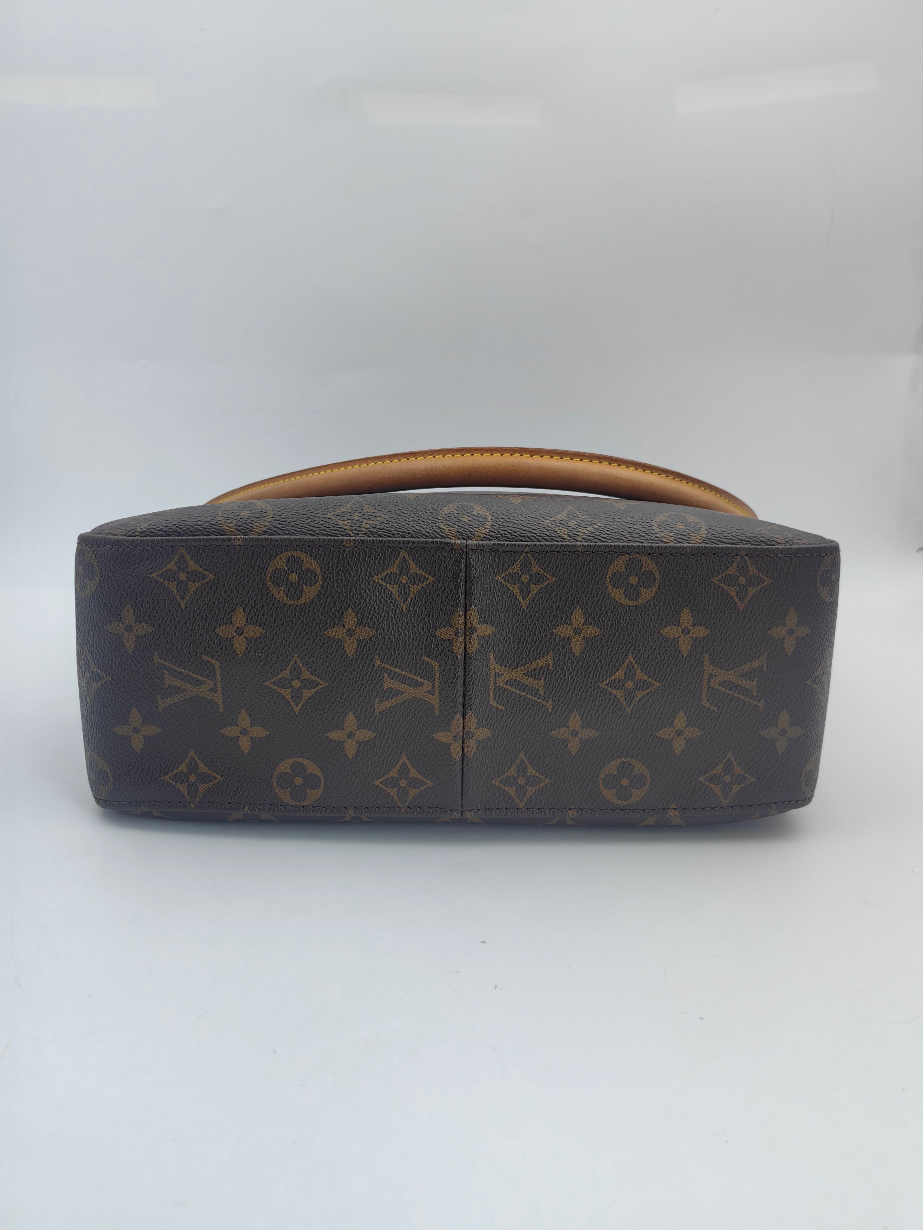 Louis Vuitton Shoulder Bag