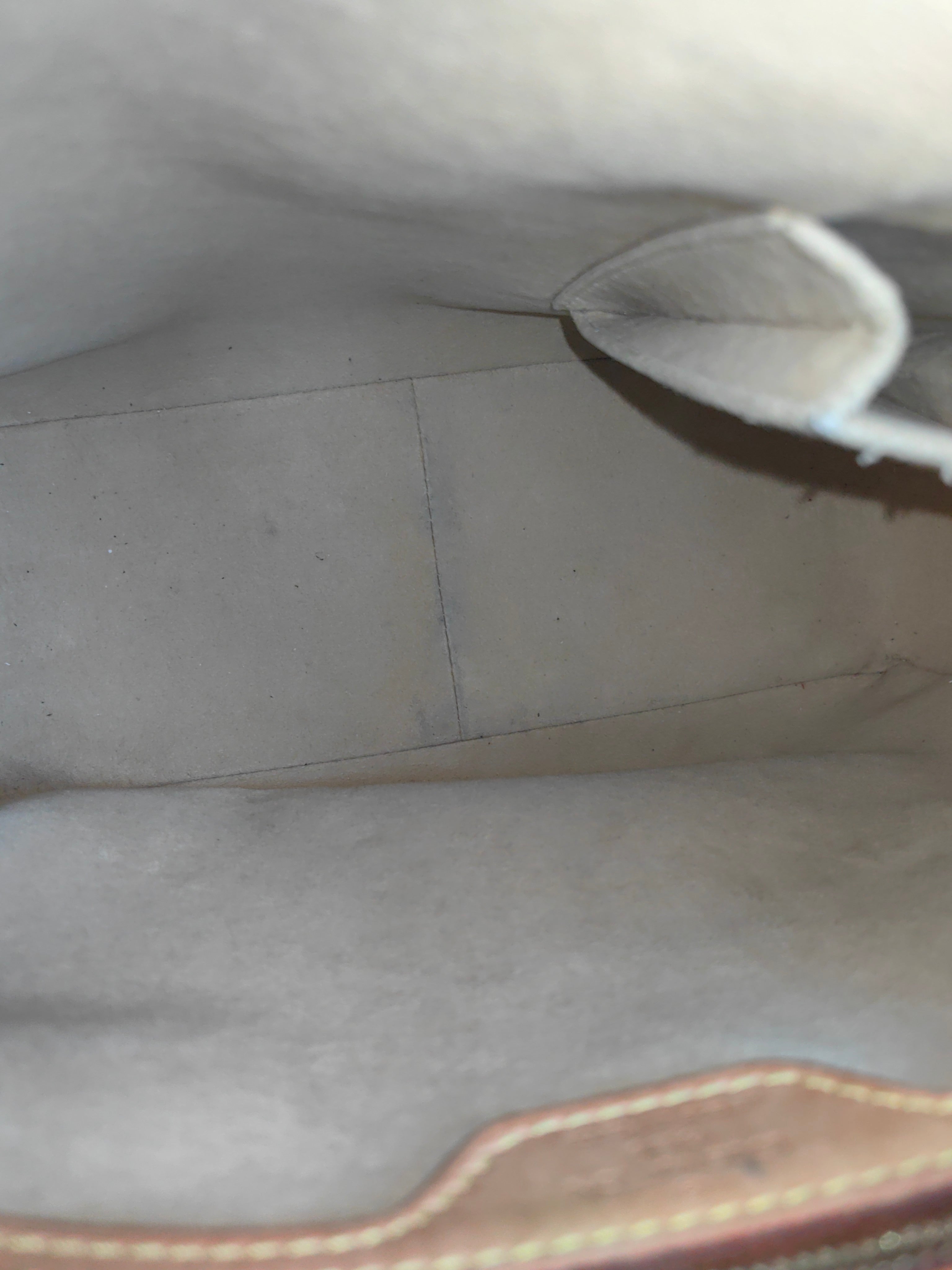 Louis Vuitton Shoulder Bag