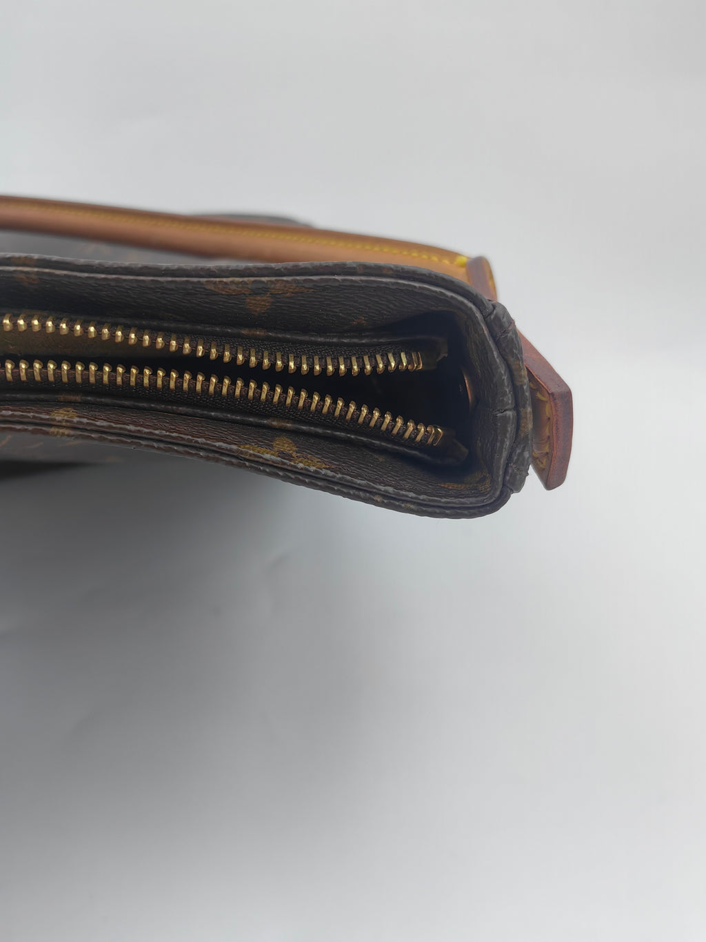 Louis Vuitton Shoulder Bag
