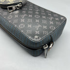 Louis Vuitton Messenger Bag