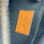 Louis Vuitton Messenger Bag