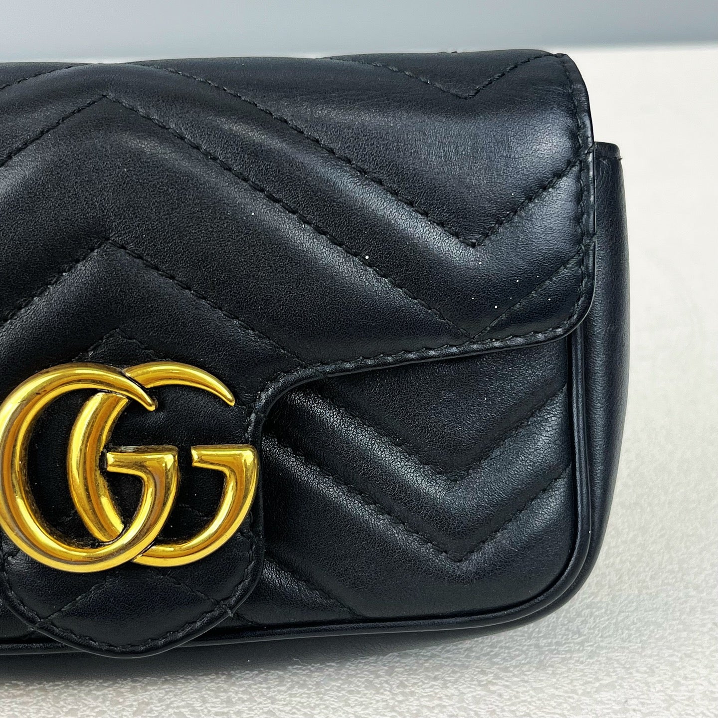 Gucci GG Marmont Collection 476433 DTDCT 1000