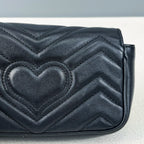 Gucci GG Marmont Collection 476433 DTDCT 1000