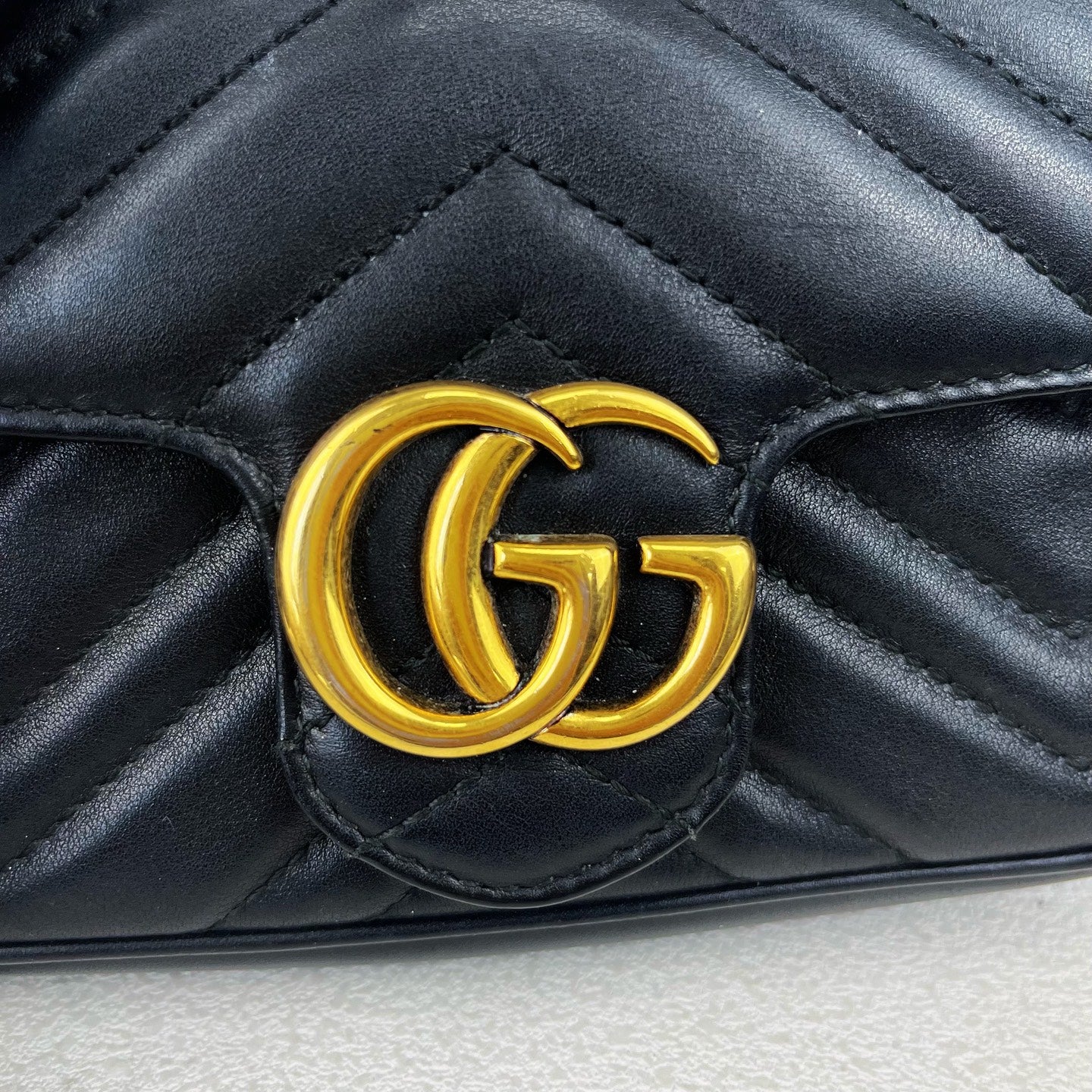 Gucci GG Marmont Collection 476433 DTDCT 1000