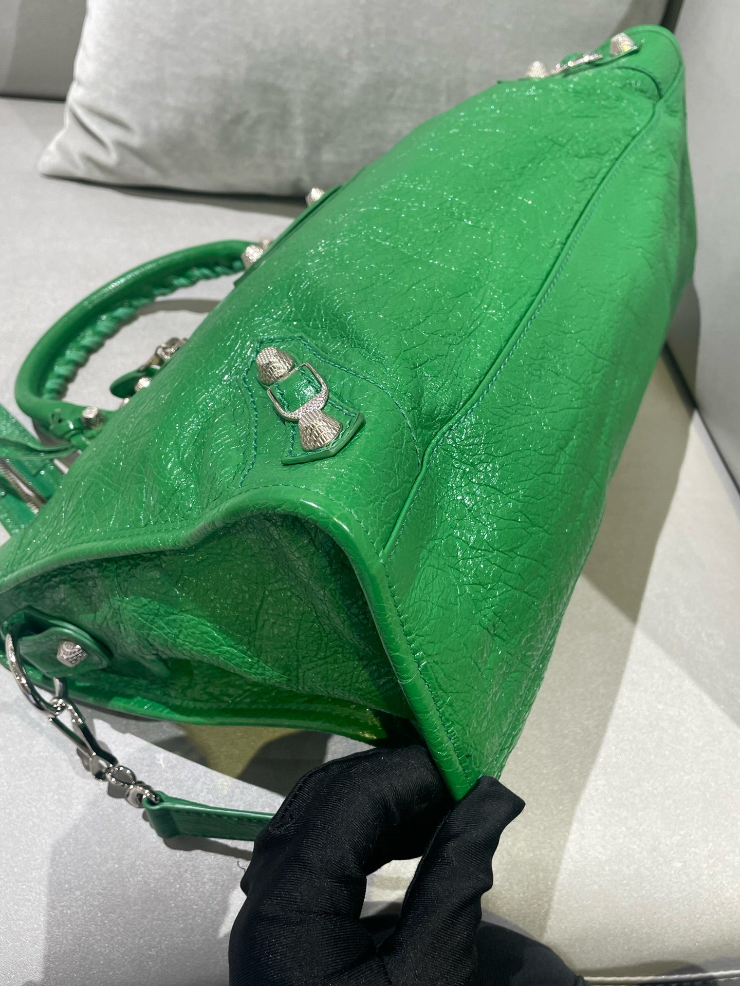 Balenciaga Green Shoulder Bag 281770-D94JN-3775
