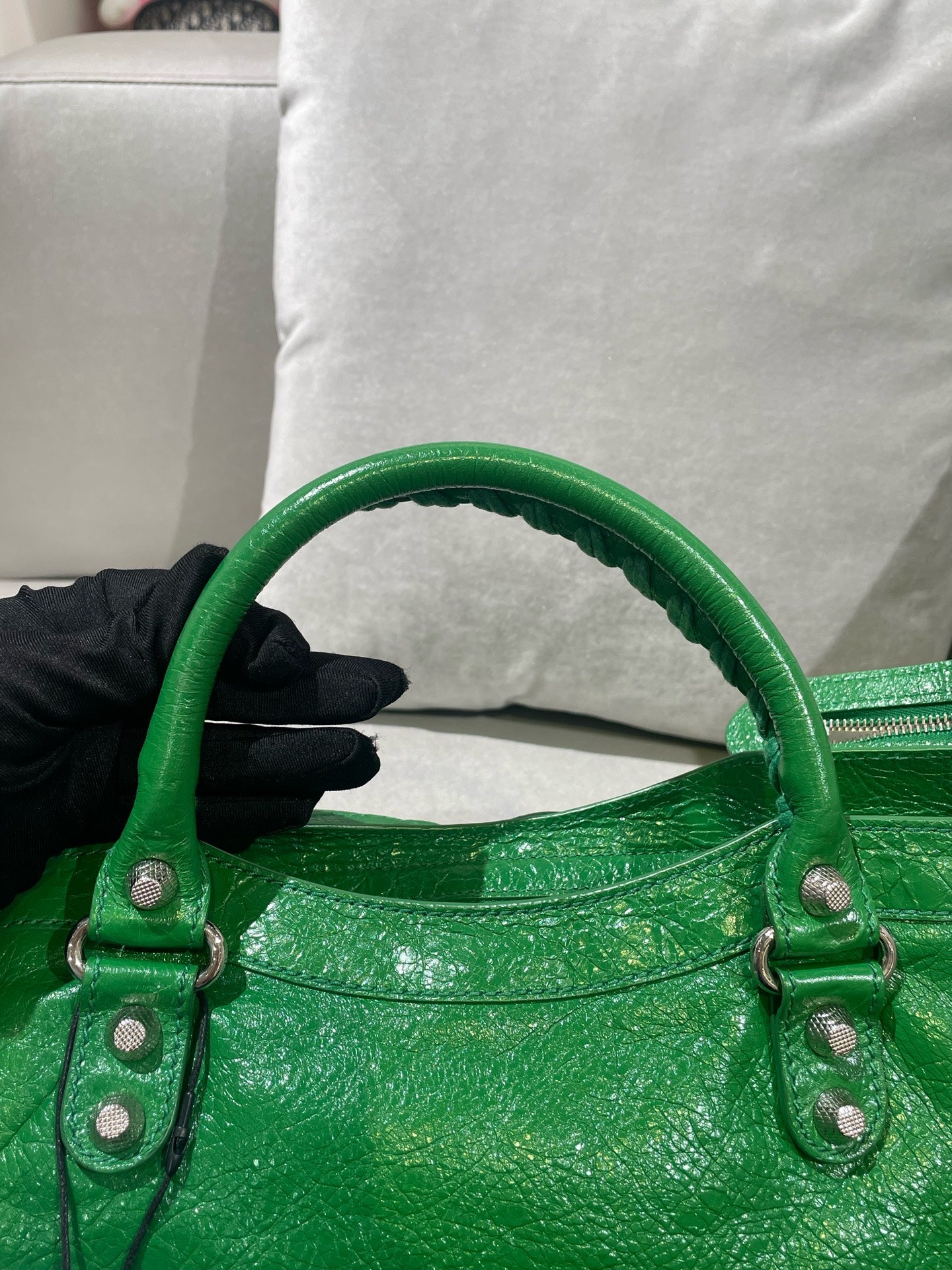 Balenciaga Green Shoulder Bag 281770-D94JN-3775