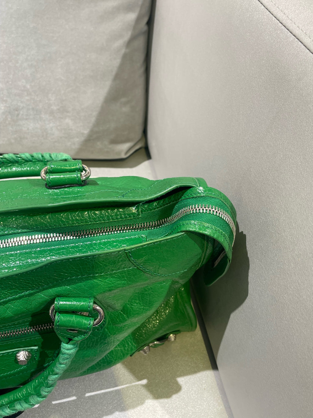 Balenciaga Green Shoulder Bag 281770-D94JN-3775