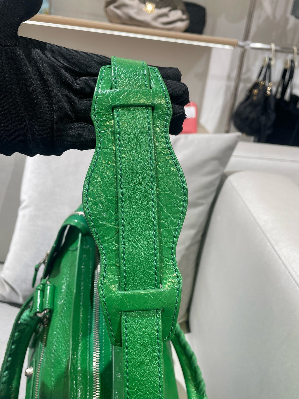 Balenciaga Green Shoulder Bag 281770-D94JN-3775