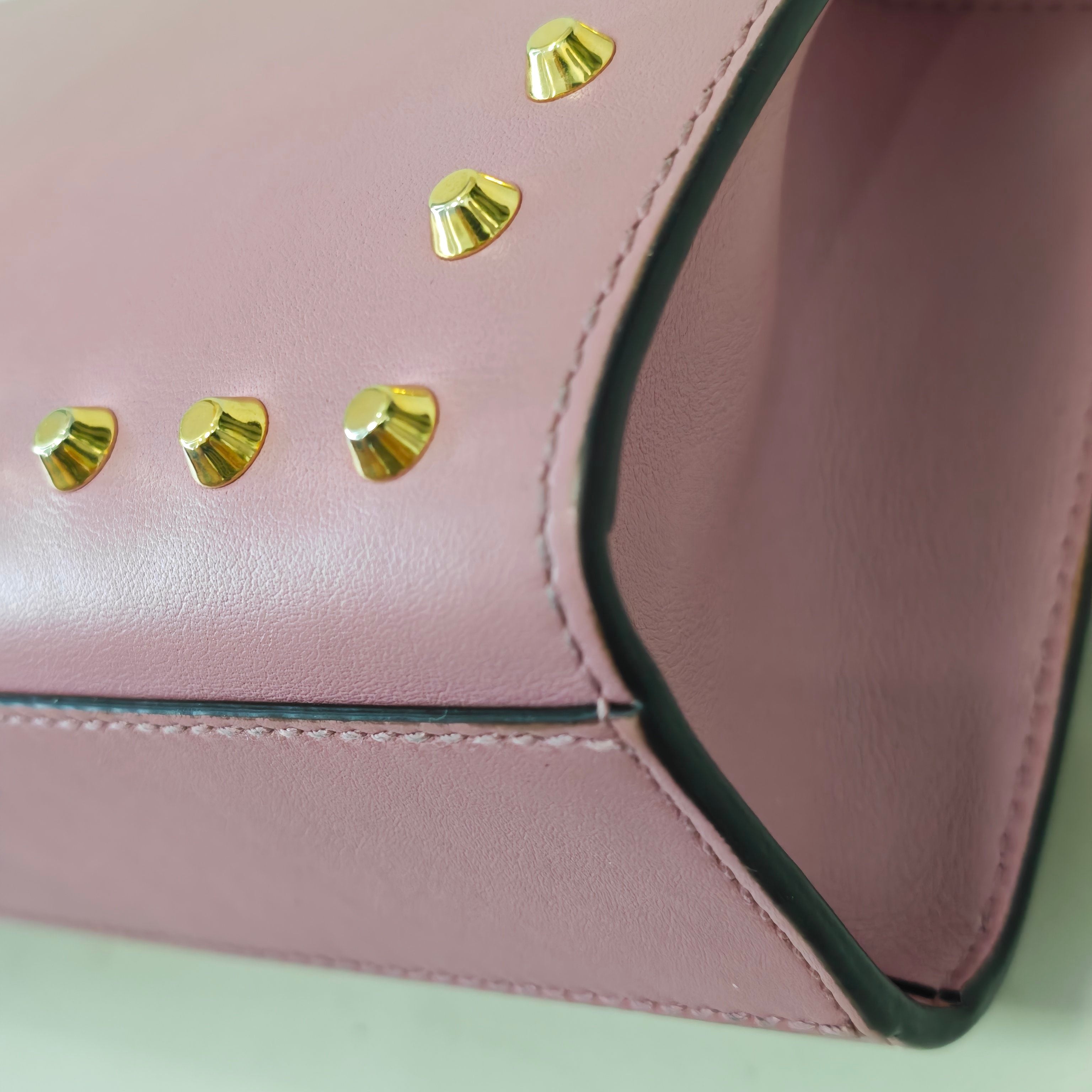 Gucci Pink