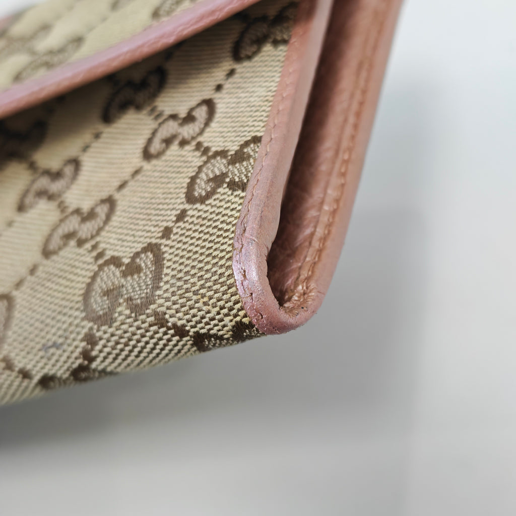 Gucci Canvas