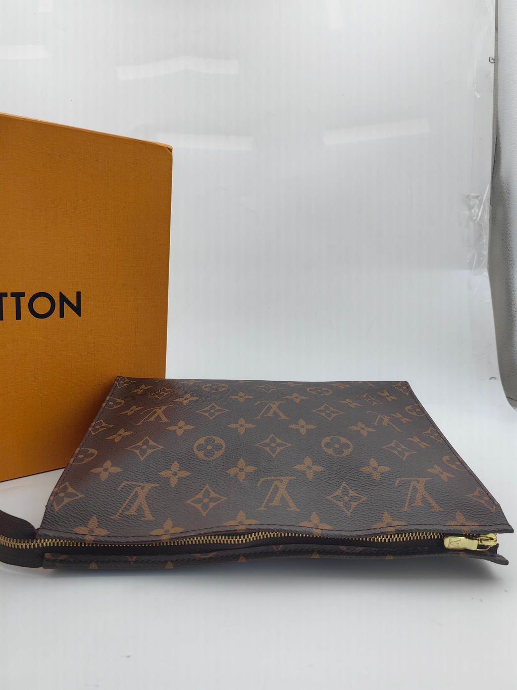 Louis Vuitton Clutch
