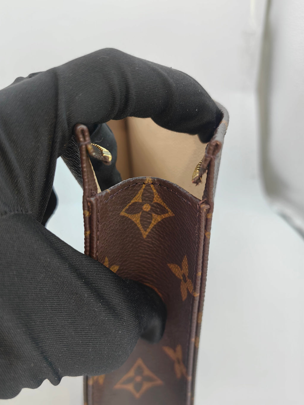 Louis Vuitton Clutch