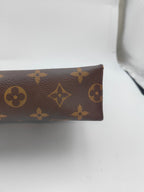 Louis Vuitton Clutch