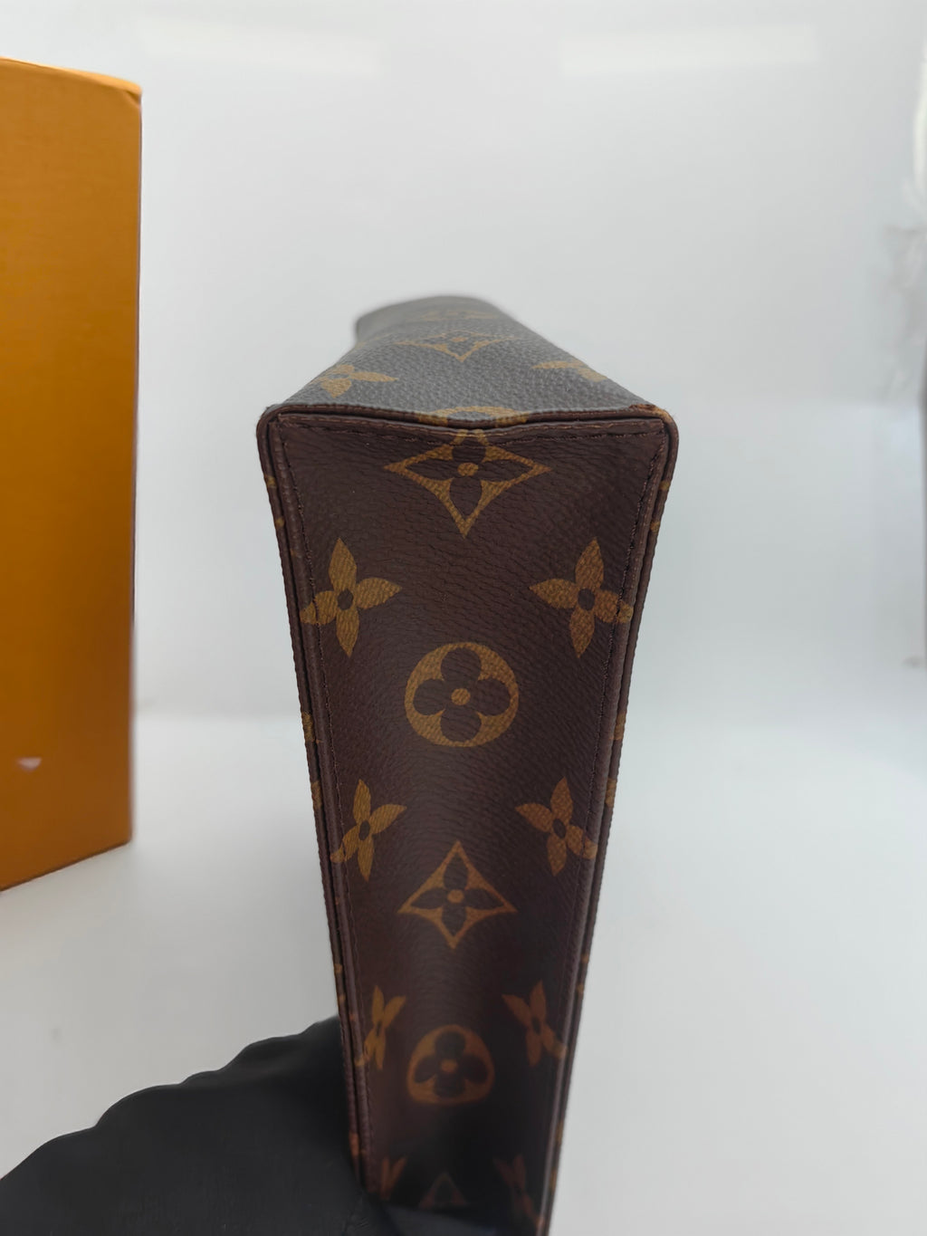 Louis Vuitton Clutch