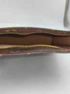 Louis Vuitton Clutch