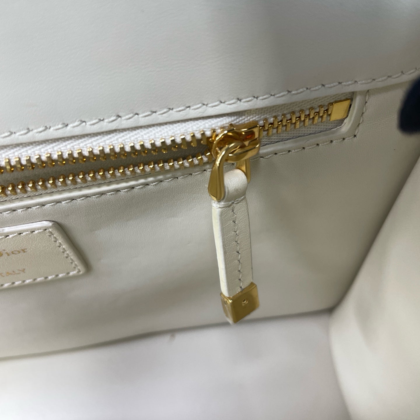 Dior White Shoulder Bag