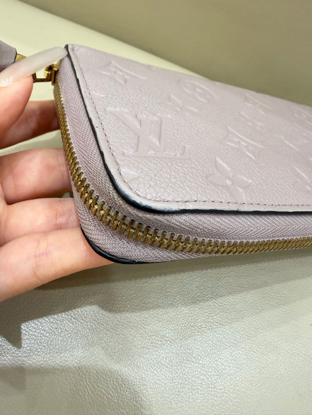 Louis Vuitton Pink M64089