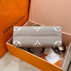 Louis Vuitton Onthego Crossbody 25 x 19 x 11.5 M45779