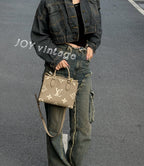 Louis Vuitton Onthego Crossbody 25 x 19 x 11.5 M45779