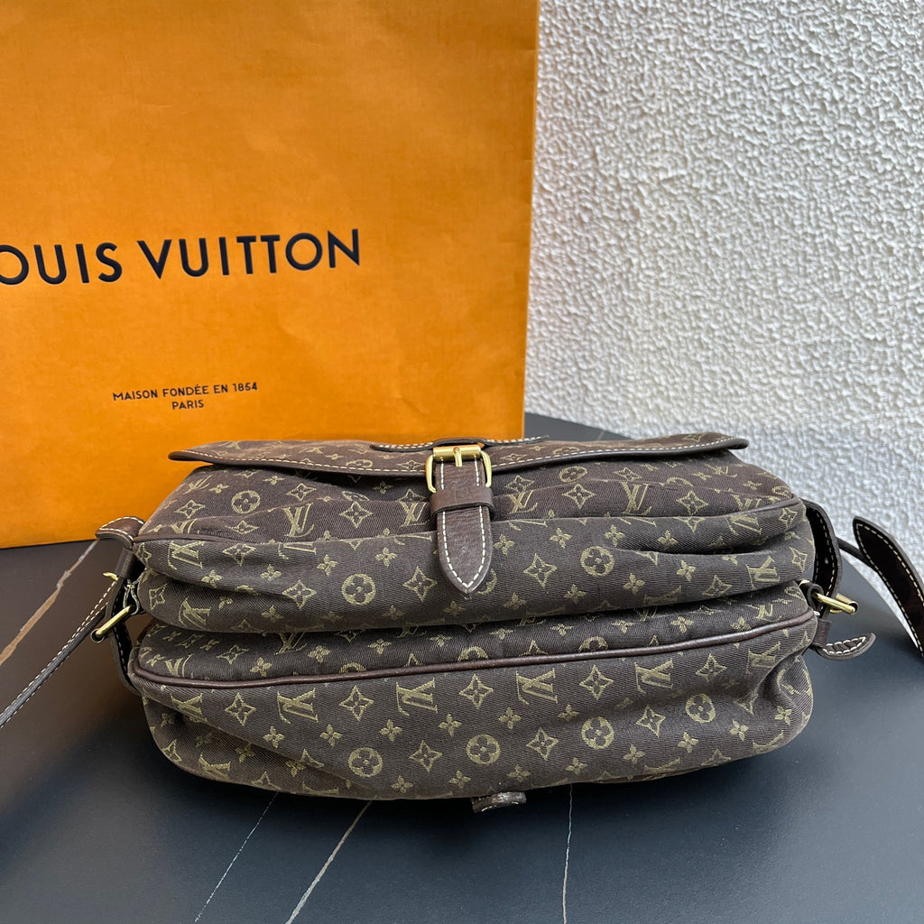 Louis Vuitton Crossbody