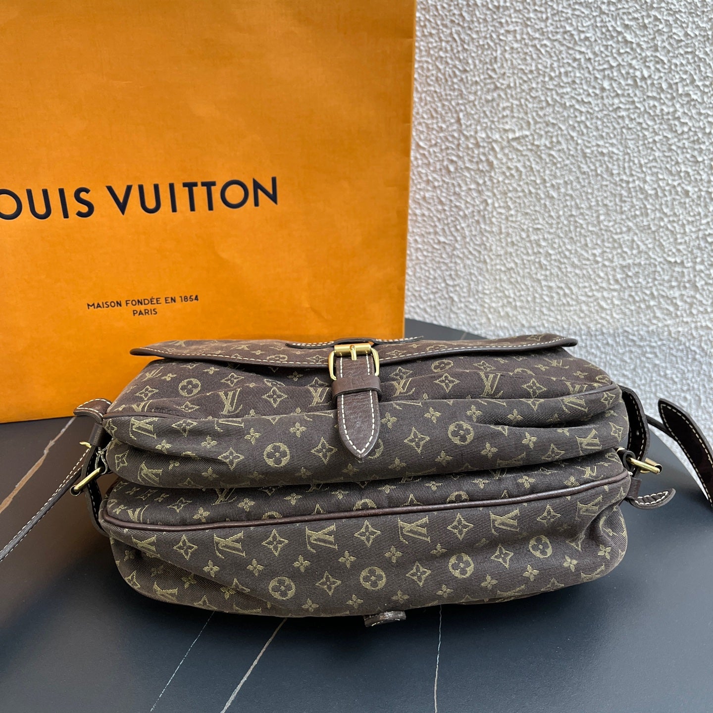 Louis Vuitton Crossbody