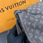Louis Vuitton Crossbody