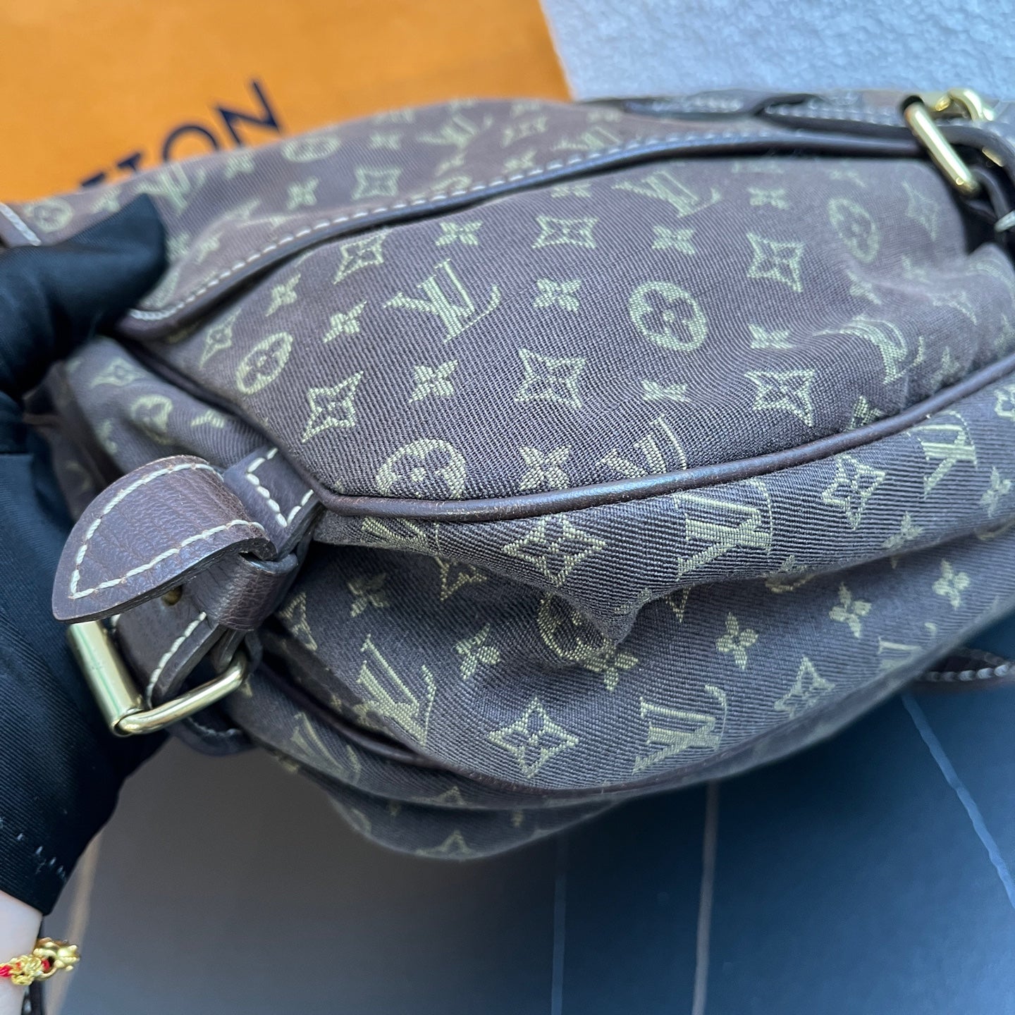 Louis Vuitton Crossbody
