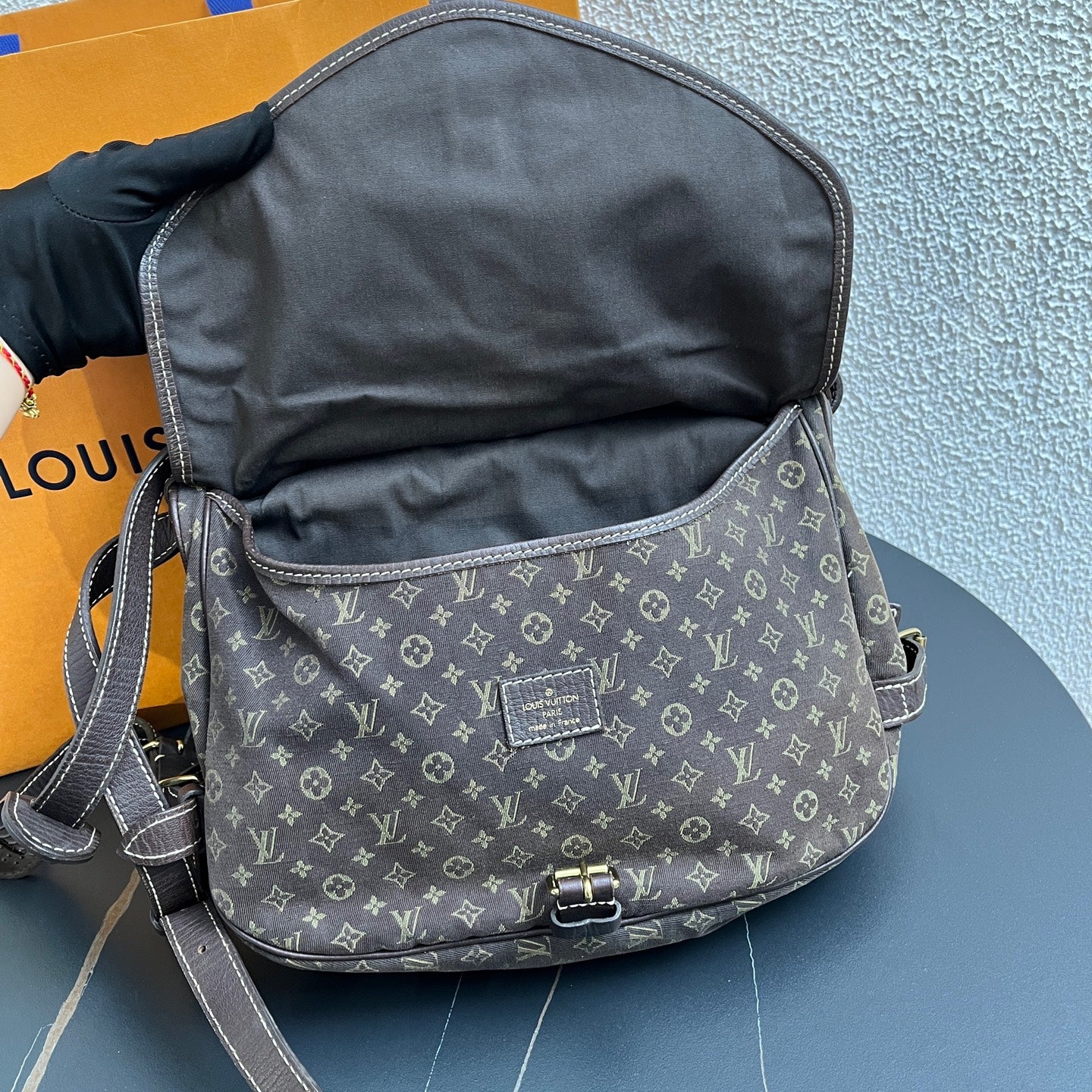 Louis Vuitton Crossbody