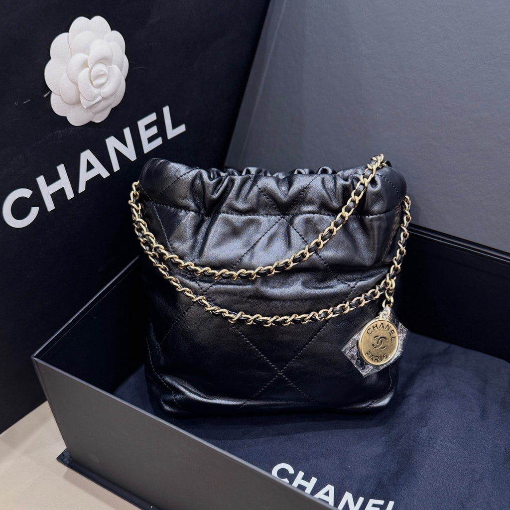 Chanel Bucket bag 20×6×19 AS3980-B08037-NQ340