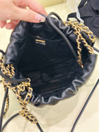 Chanel Bucket bag 20×6×19 AS3980-B08037-NQ340