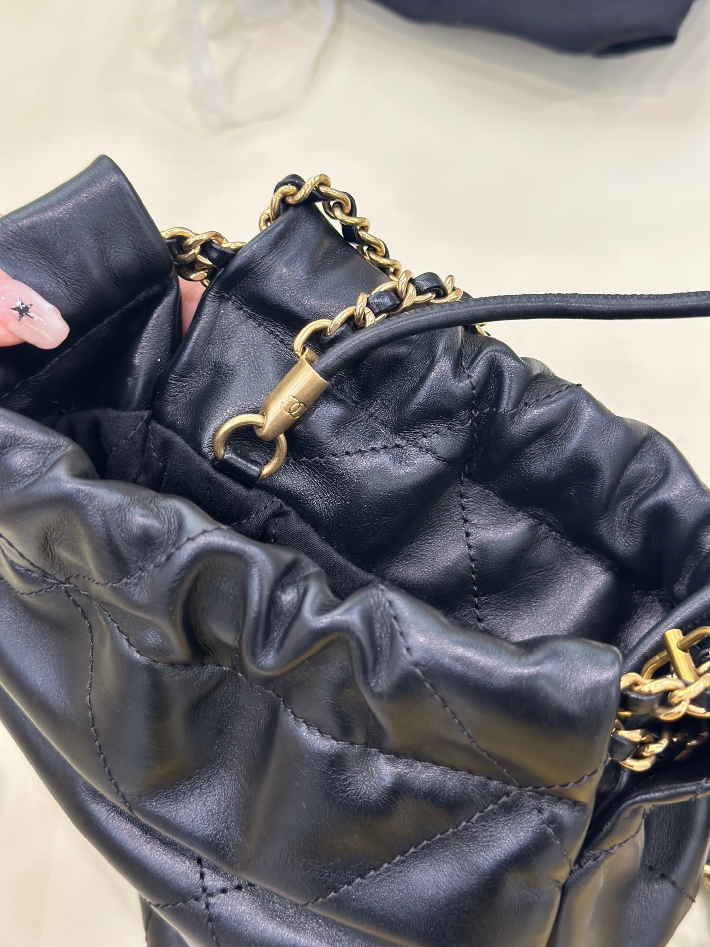 Chanel Bucket bag 20×6×19 AS3980-B08037-NQ340