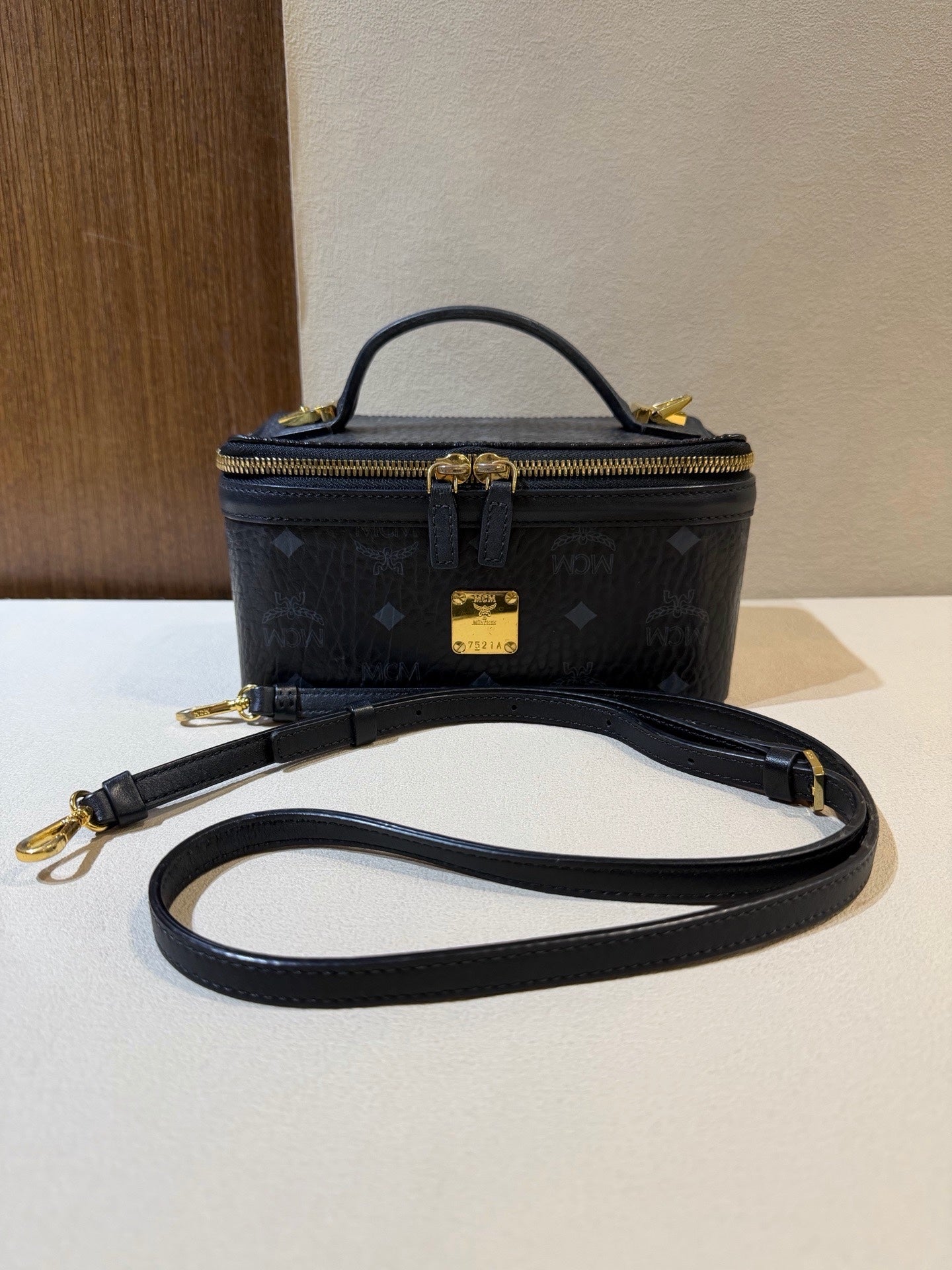 MCM Black