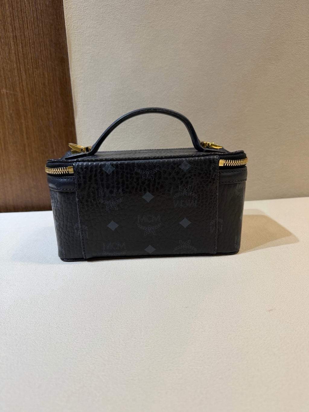 MCM Black