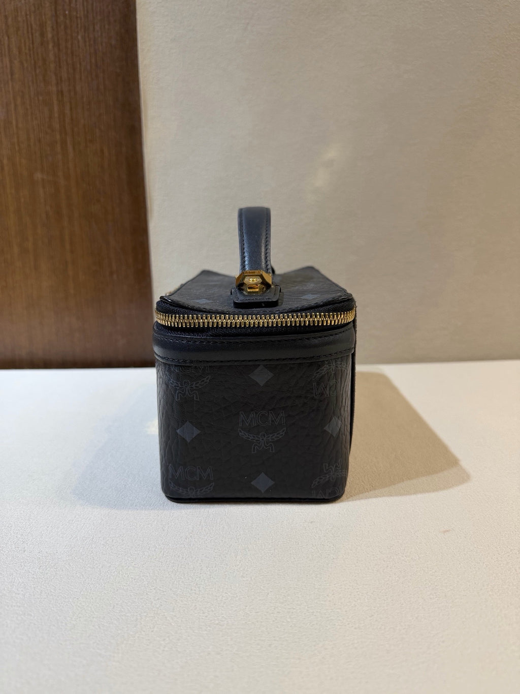 MCM Black