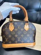 Louis Vuitton ALMA BB Handbag M46990