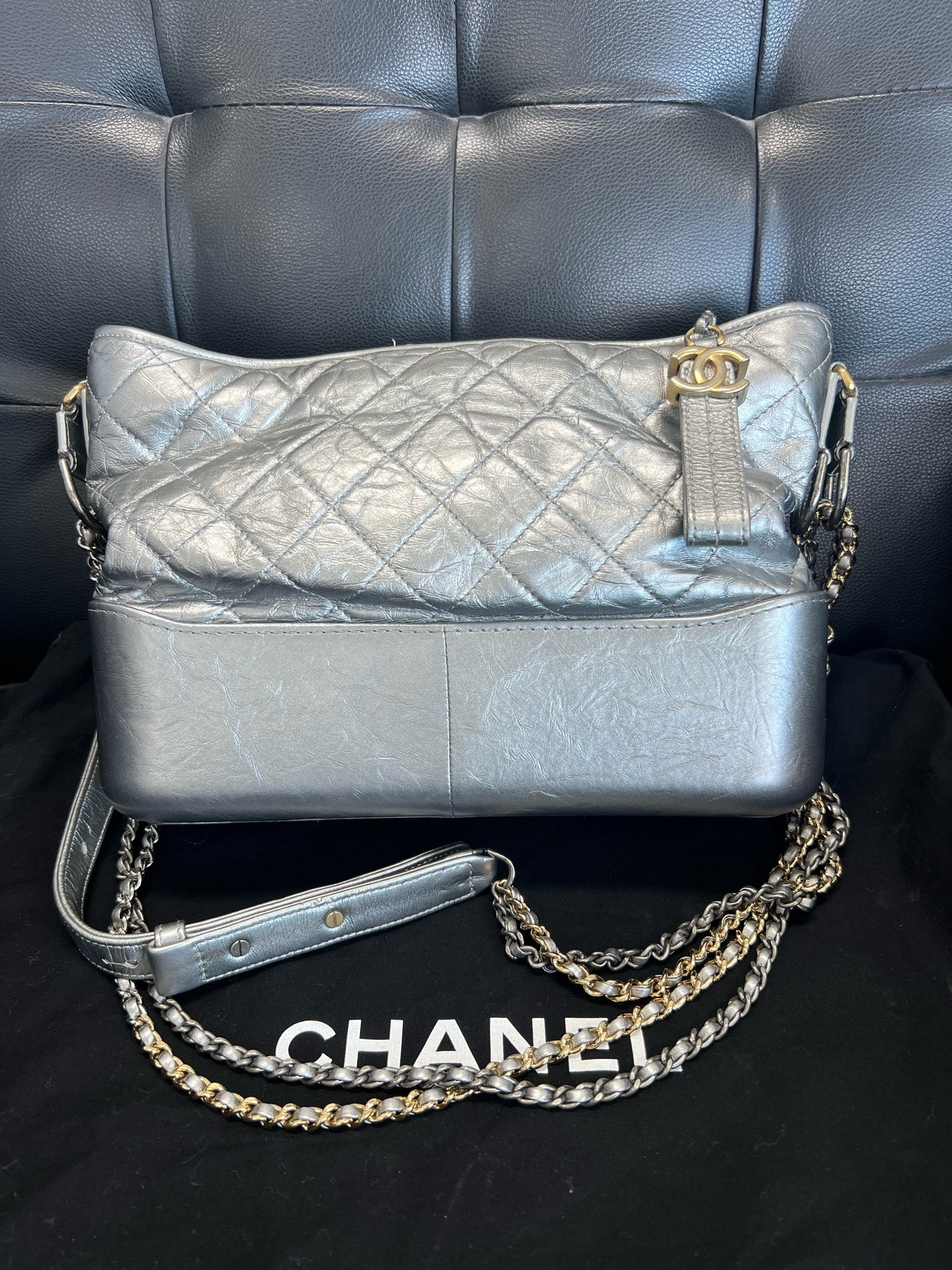 Chanel Shoulder handbag A93824-Y82207-45002