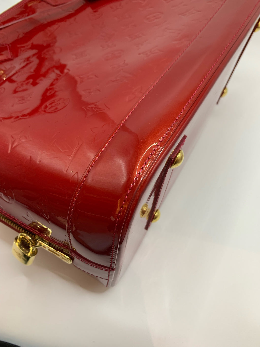 Louis Vuitton Satchel M91770